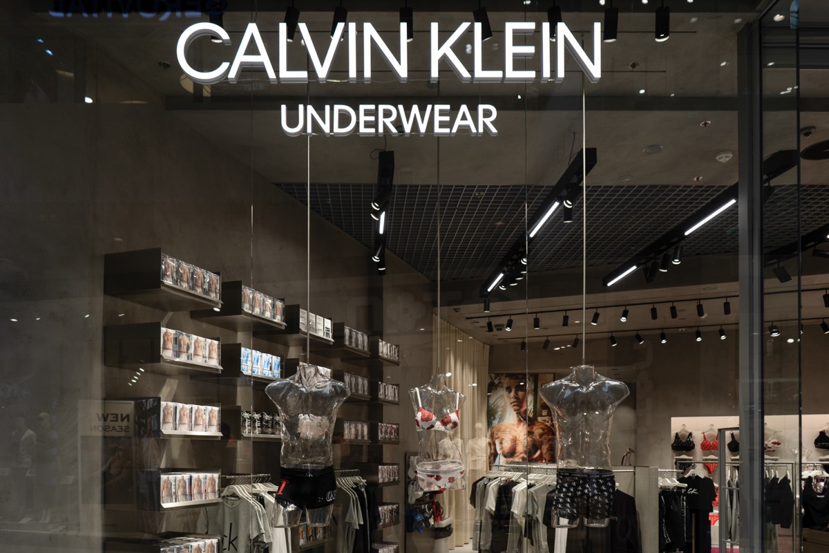 Construction of 'Calvin Klein Underwear' commercial store in